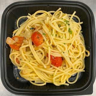 Linguini, Oil, and Garlic Lunch