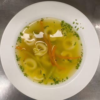 Tortellini in Brodo