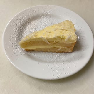 Limoncello Cake